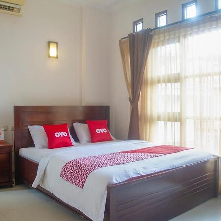 Oyo 3894 Karunia Muslim Syariah Hotel Jakarta Ngoại thất bức ảnh