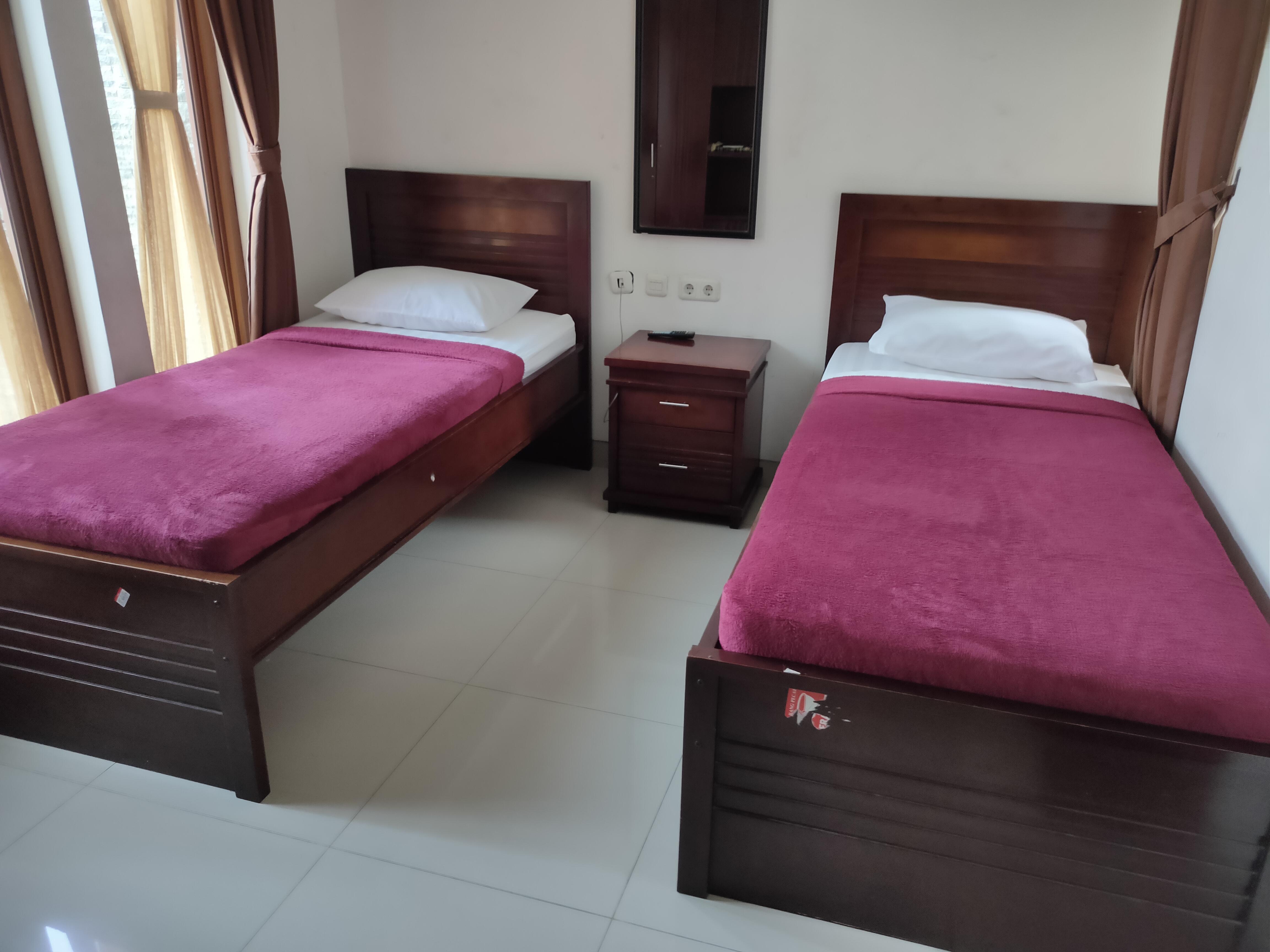 Oyo 3894 Karunia Muslim Syariah Hotel Jakarta Ngoại thất bức ảnh