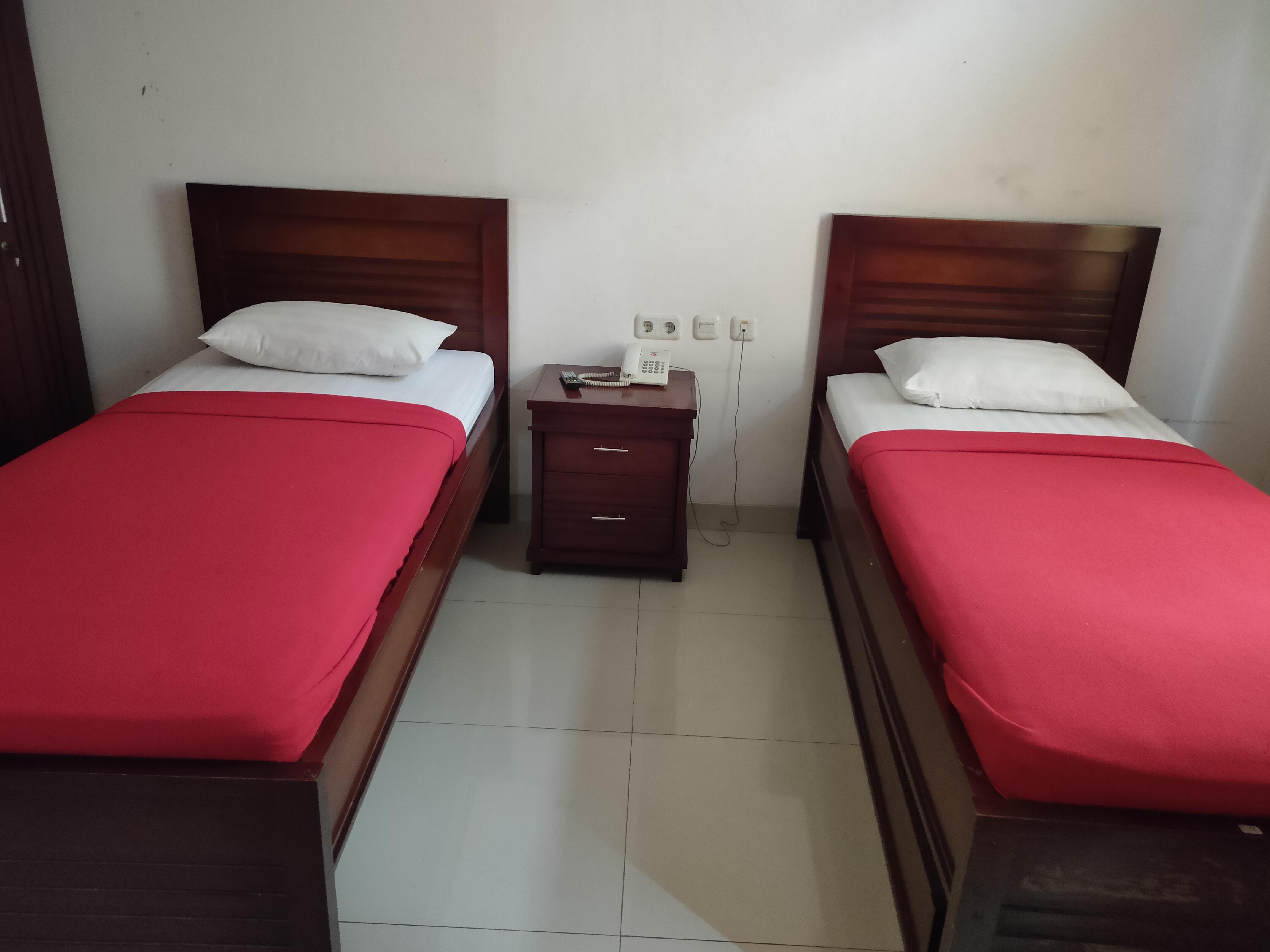 Oyo 3894 Karunia Muslim Syariah Hotel Jakarta Ngoại thất bức ảnh