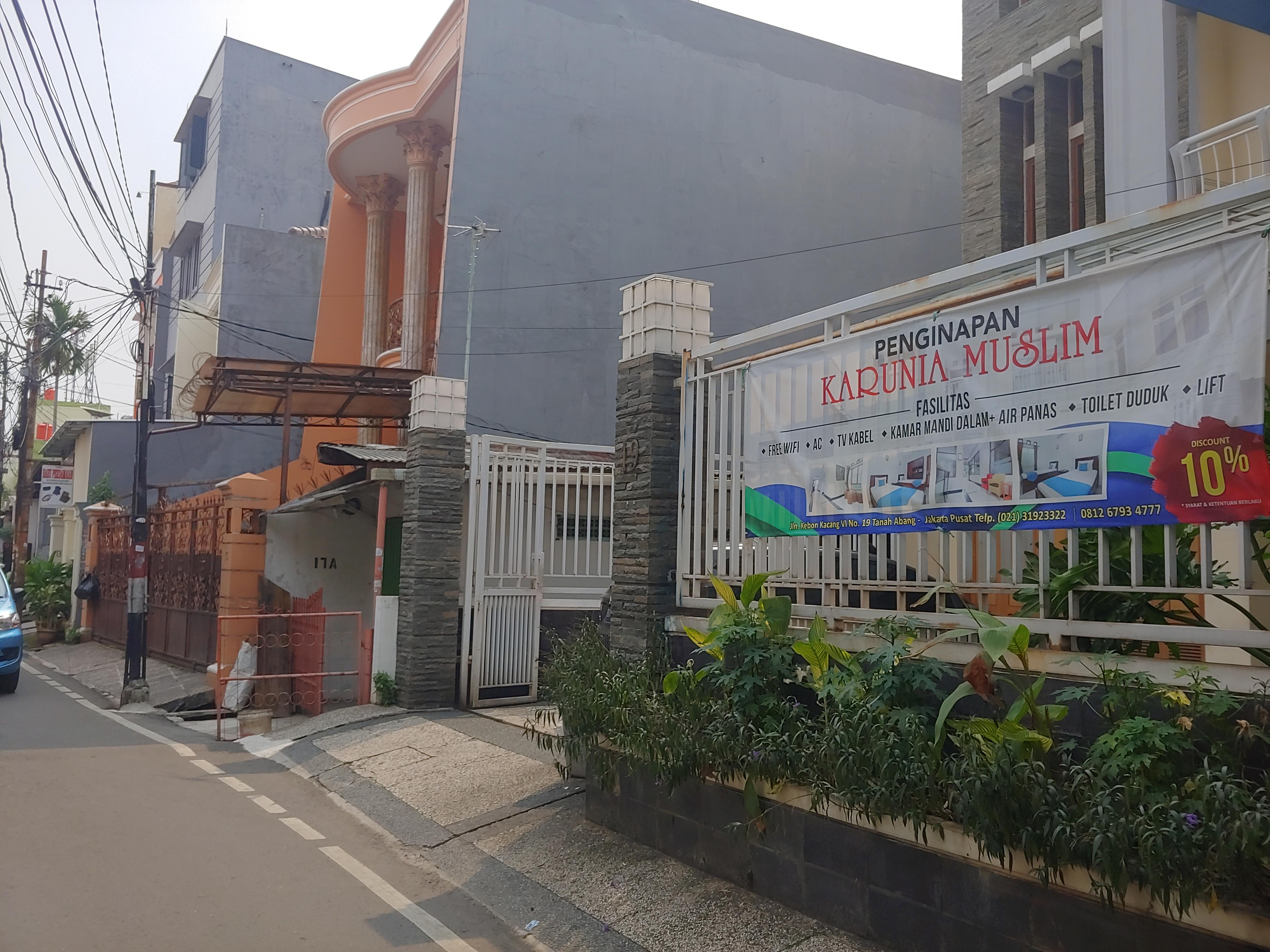 Oyo 3894 Karunia Muslim Syariah Hotel Jakarta Ngoại thất bức ảnh